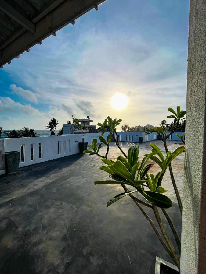 Sunset Sands Hikkaduwa Exteriör bild
